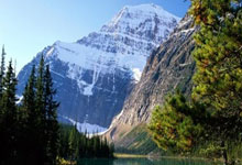 九游娱乐首页-神话崩塌？曼城防线罕见失常，「固若金汤」曝致命软肋！