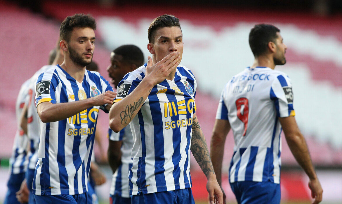 九游娱乐官方网站-南安普顿客场逼平阿斯顿维拉，保持不败的简单介绍