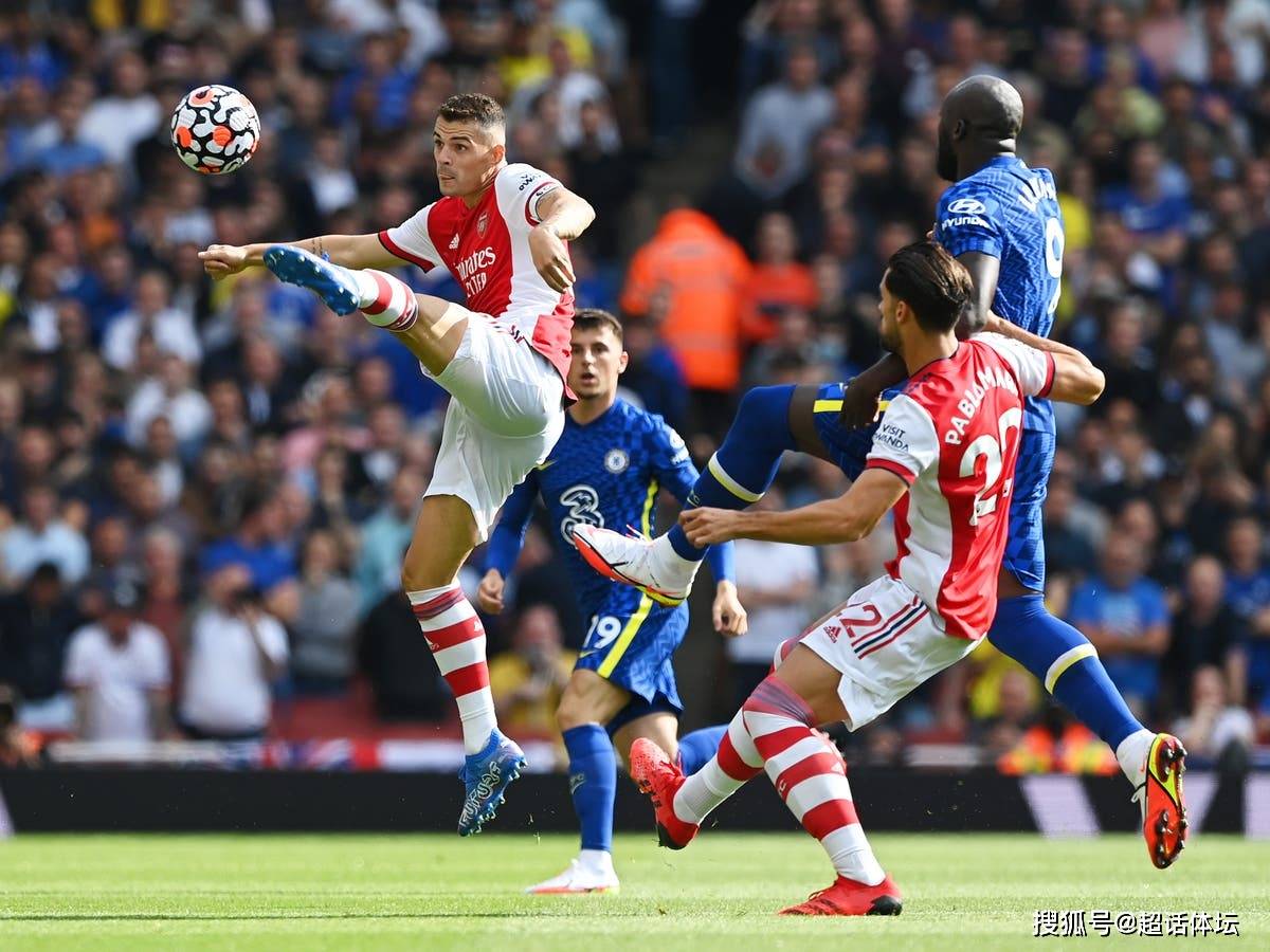 低迷表现球队陷泥潭，教练遭质疑