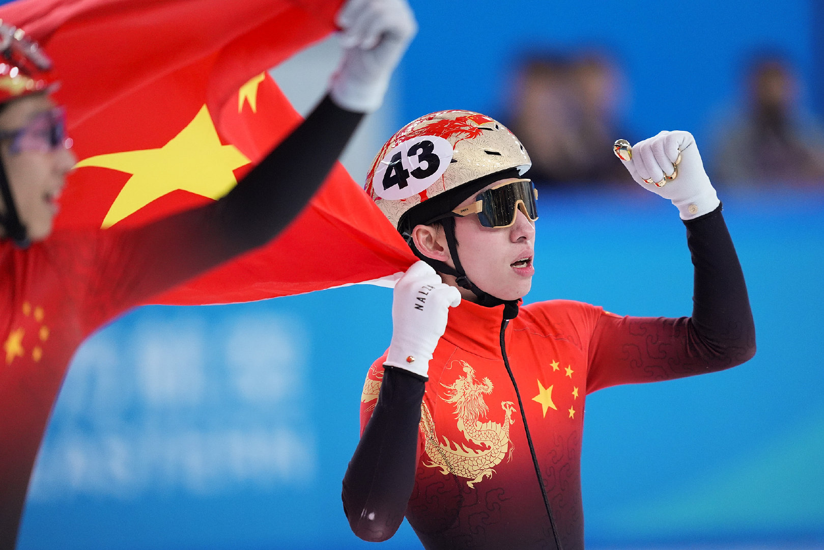 国家队选拔赛快速紧张，球员奋勇拼搏的简单介绍