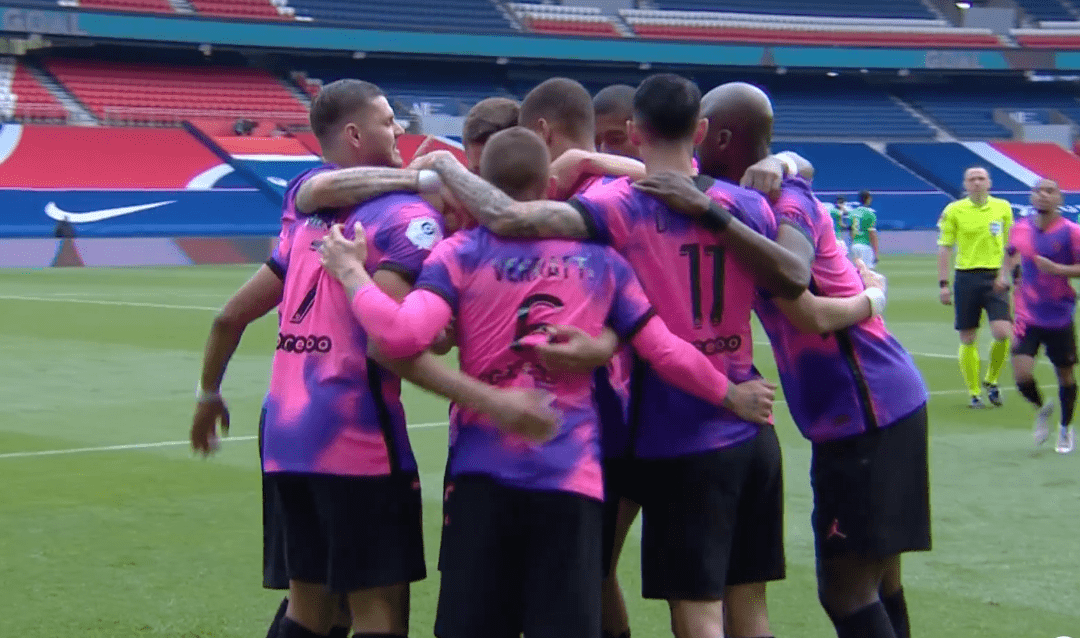 九游官网-关于圣埃蒂安战平第戎,双方各有一得一失的信息