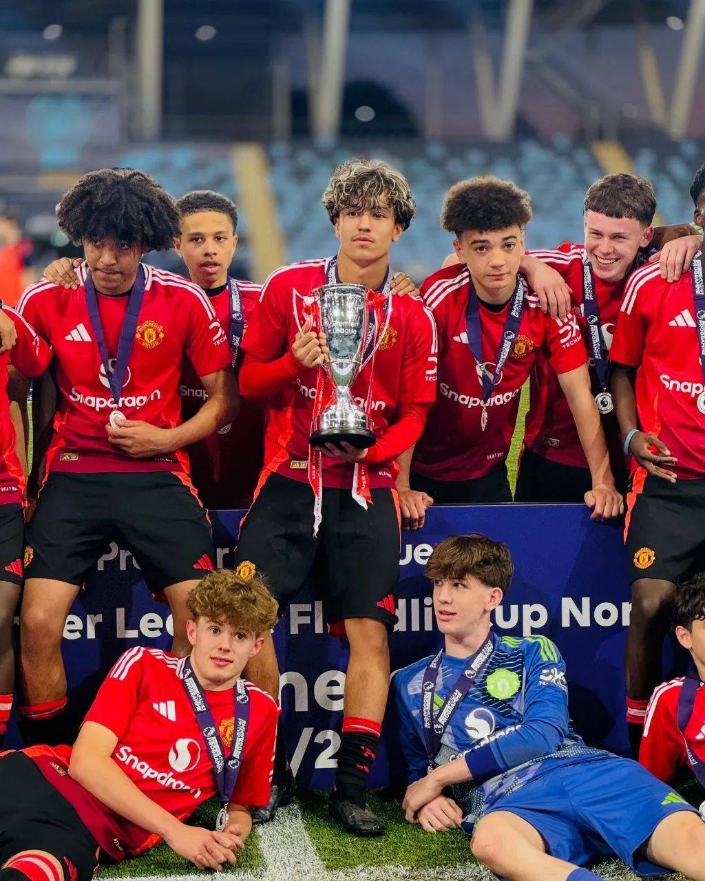 九游官网-包含曼联战绩斐然，领队霸气十足的词条