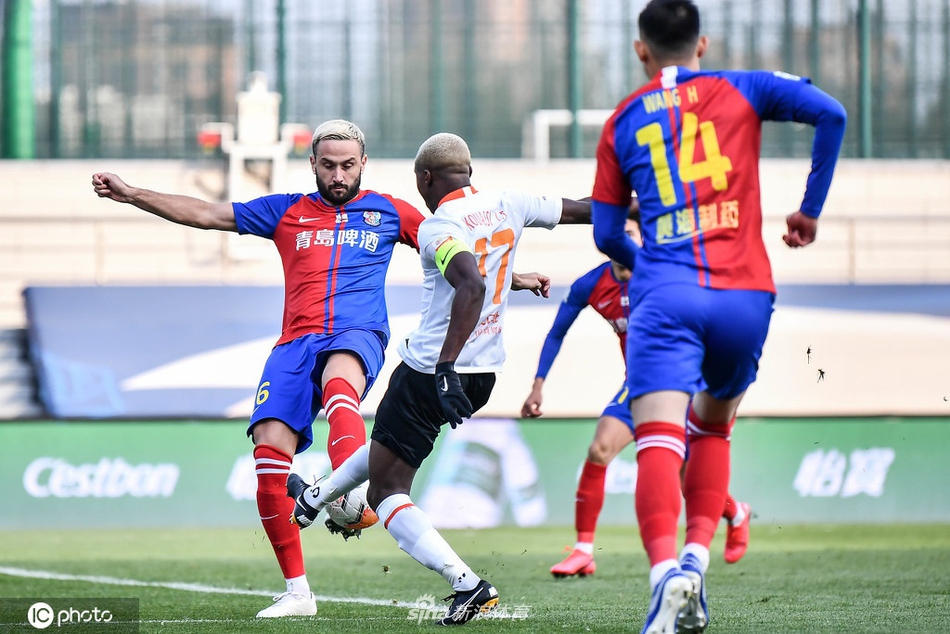 青岛黄海客场逆转取胜，突破保级压力的简单介绍