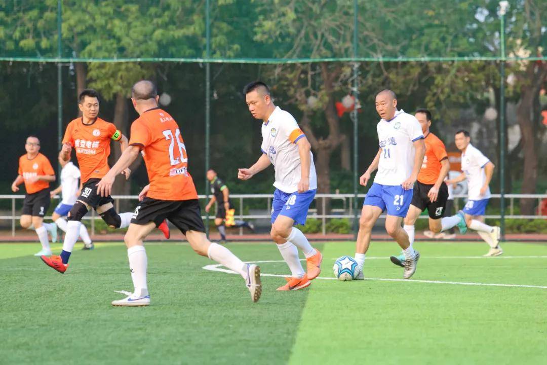 广东宏远队巨星再现神迹，战胜对手