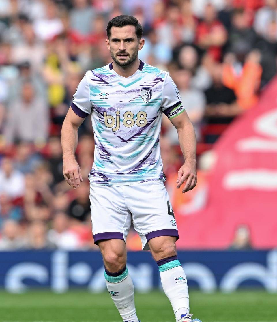 九游娱乐官方-伯恩茅斯主场失守，凶猛对手逆袭的简单介绍