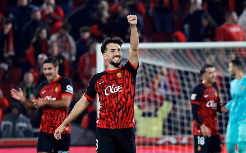 关于瓦拉多利德主场险胜马洛卡，摆脱保级困境的信息