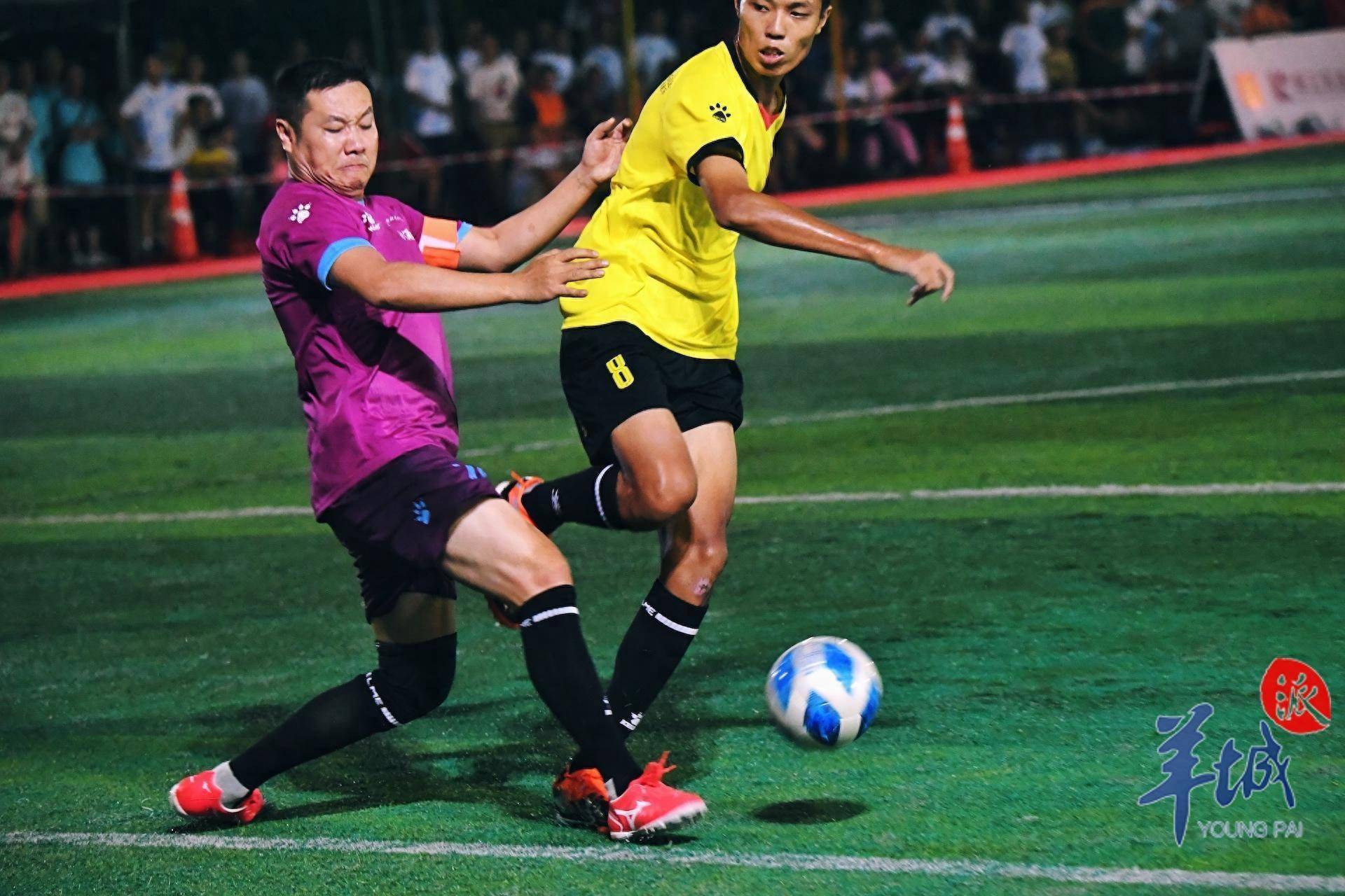 足球赛场上的精彩瞬间令人热泪盈眶！