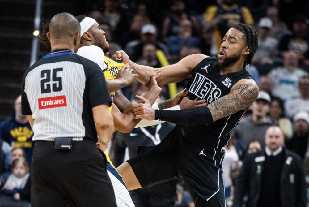 勇士再遭失利，猛龙主场擒下雄鹿赛季全胜的简单介绍