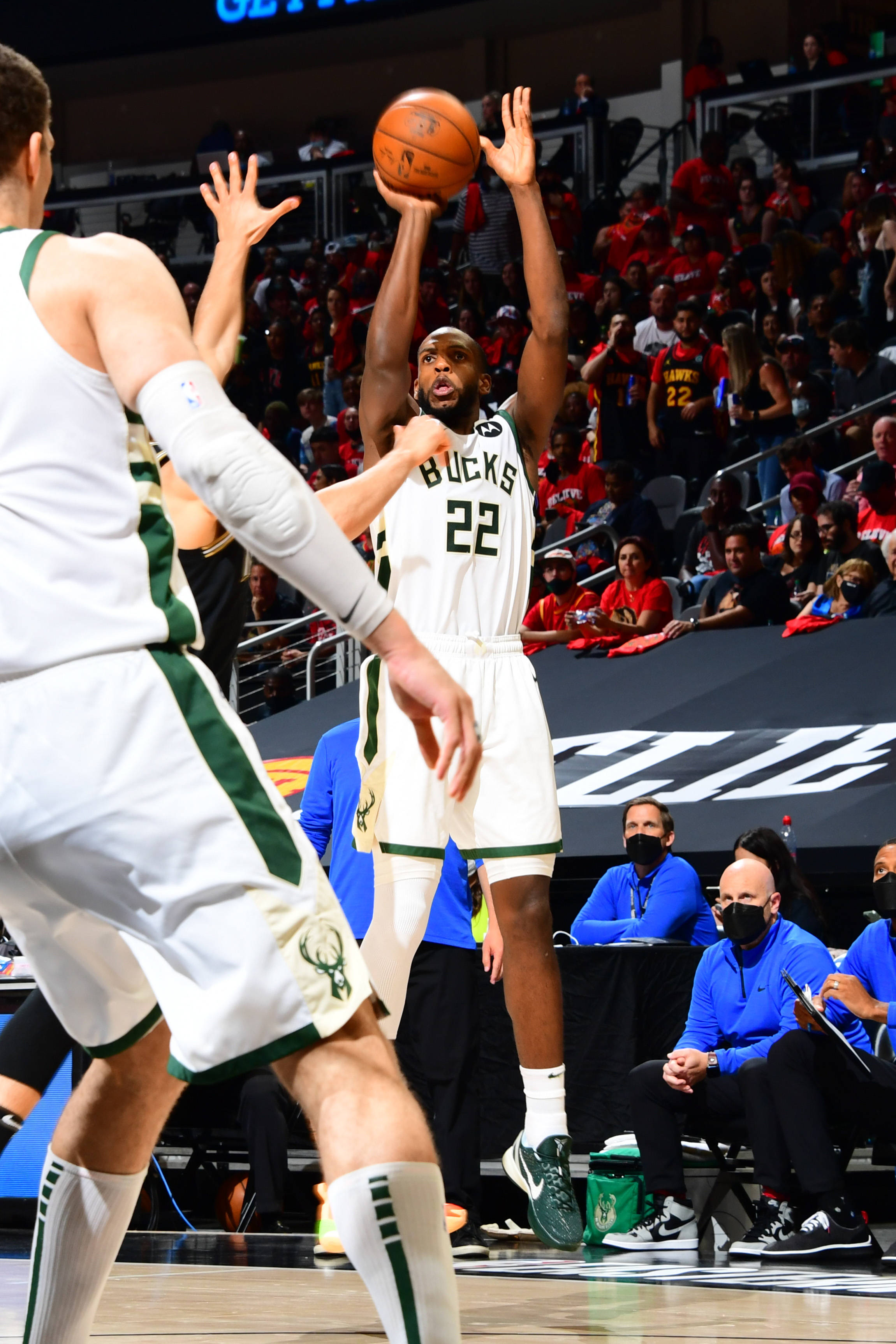 九游娱乐首页-关于雄鹿全队合力反击，轻取太阳取得胜利的信息