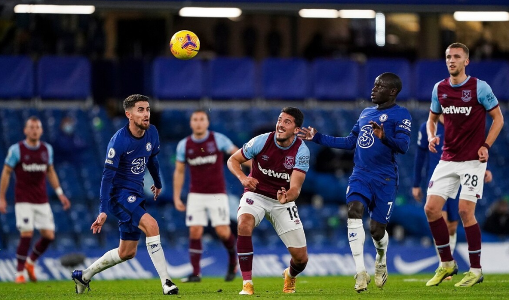 拓者逆转骑士，终结两连败