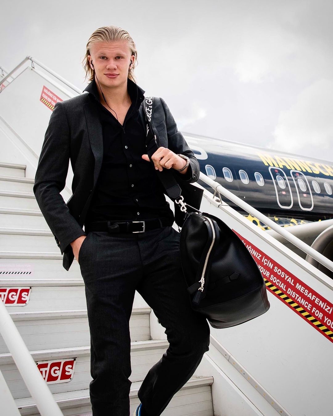 土耳其横扫比利时，哈兰德惊艳世界