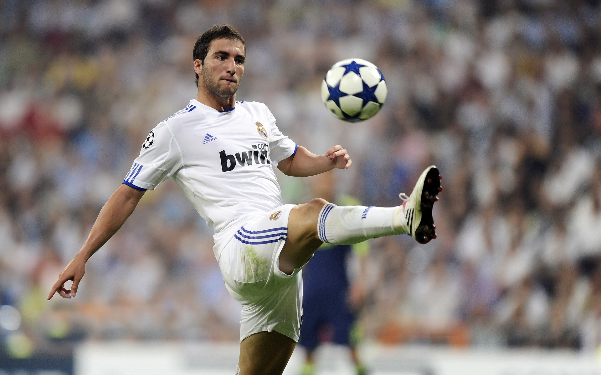 易建联一传定乾坤，鏖战勇士，一记跨时代的绝杀