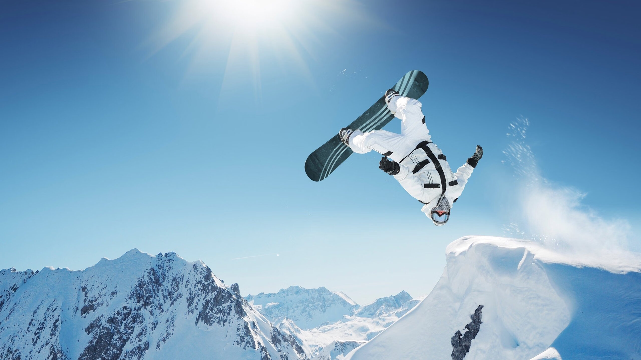 瑞士奇袭蓝桥，当国家队击溃豪门，阿圭罗身披红衫统治全场